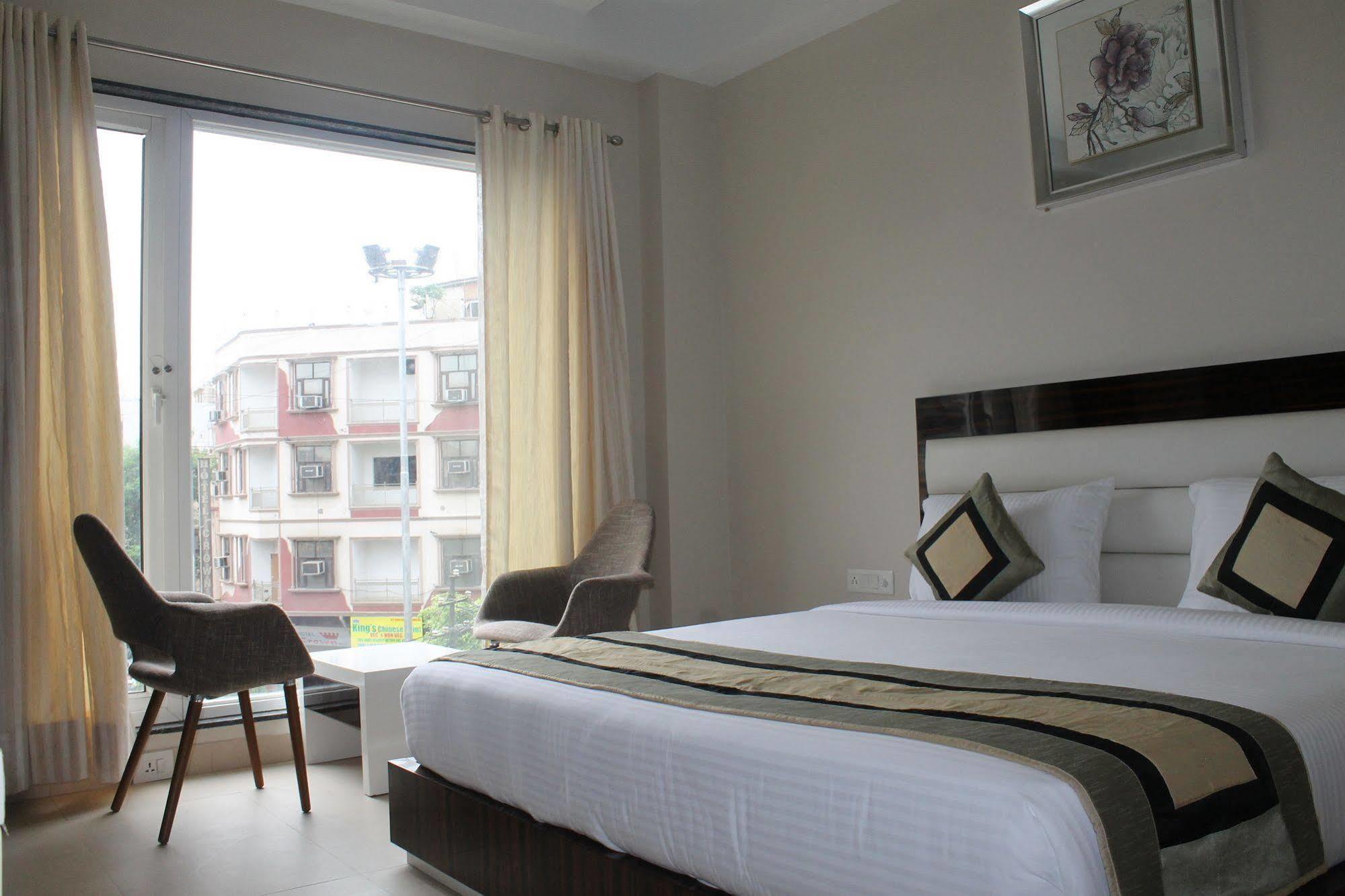 Hotel Gulnar Nueva Delhi Habitación foto
